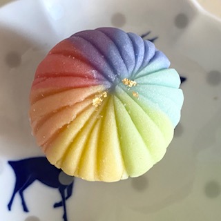 虹の手毬